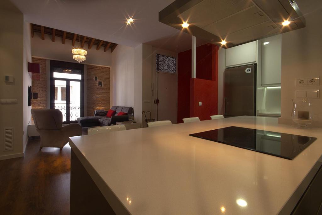 Total Valencia Elegance Apartment Room photo